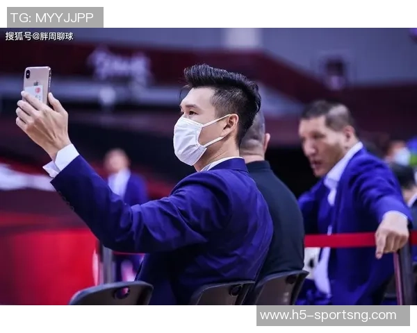 巴图姆晒定妆照宣布开启职业生涯第18个赛季状态依旧火热